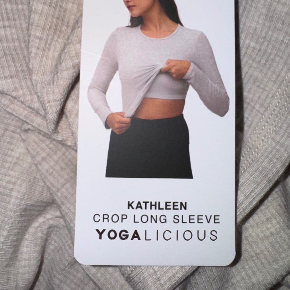 Yogalicious Heavenly Rib Kathleen Crop Long Sleeve Top Nacreous Cloud L LSY92868 - Picture 4 of 12